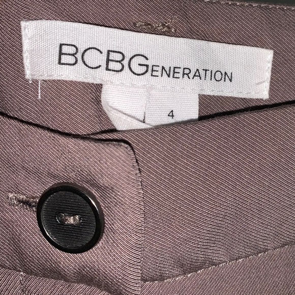 BCBG dress shorts size 4 - Picture 5 of 5